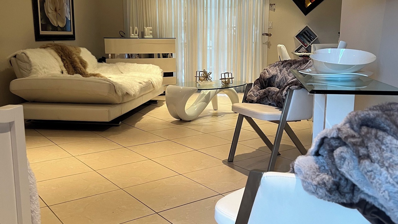 Photo of Bedroom in Olympia Heights