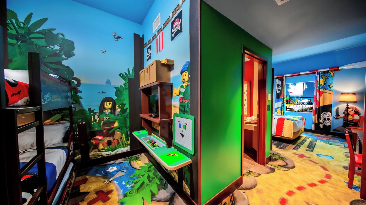 Photo of Bedroom in Cypress Gardens