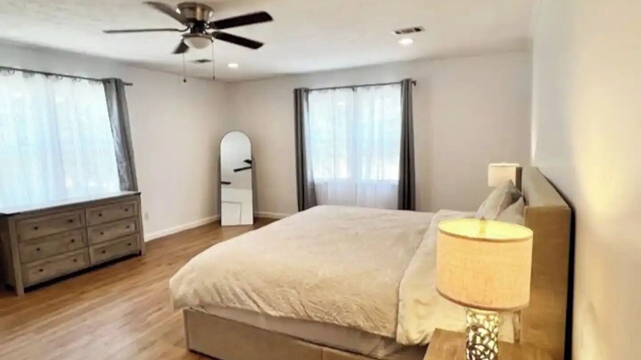 Photo of Bedroom in Stone Mountain