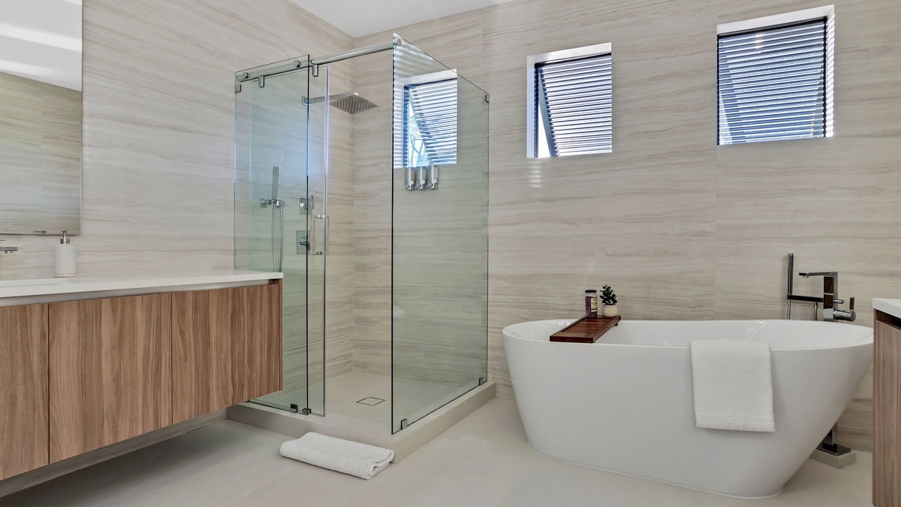 Photo of Bathroom in Sailboat Bend
