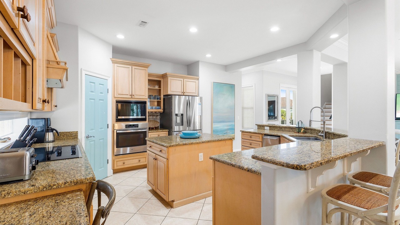 Photo of Kitchen in Crystal Shores