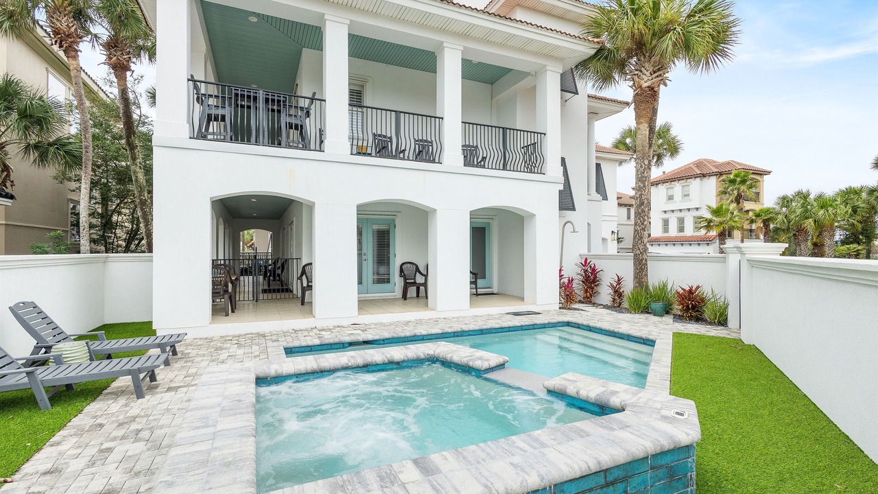 Photo of Outdoor in Crystal Shores