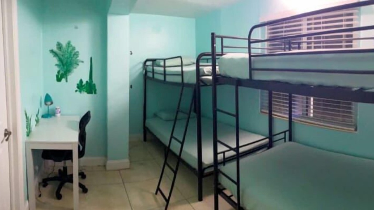Photo of Bedroom in Allapattah