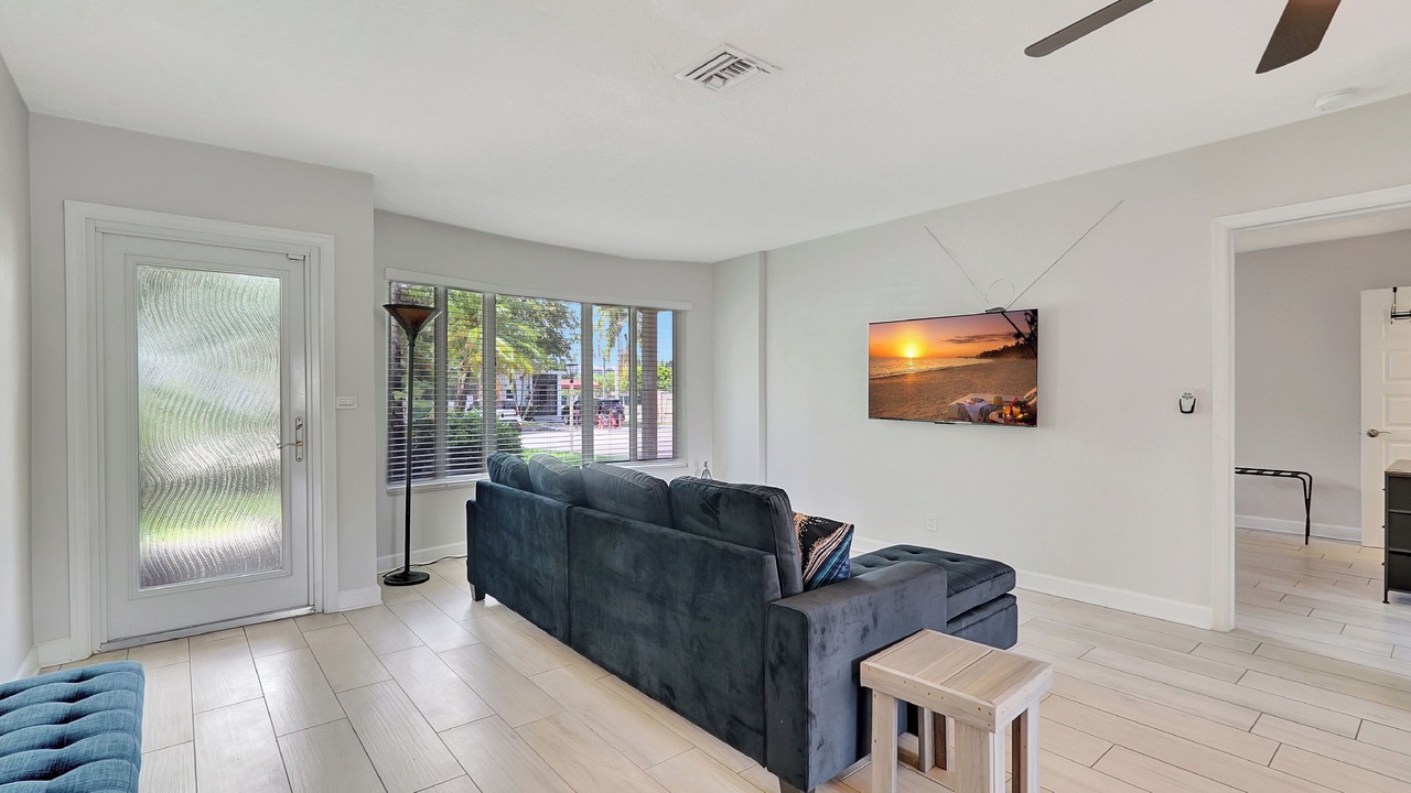Photo of Bedroom in Pompano Isles