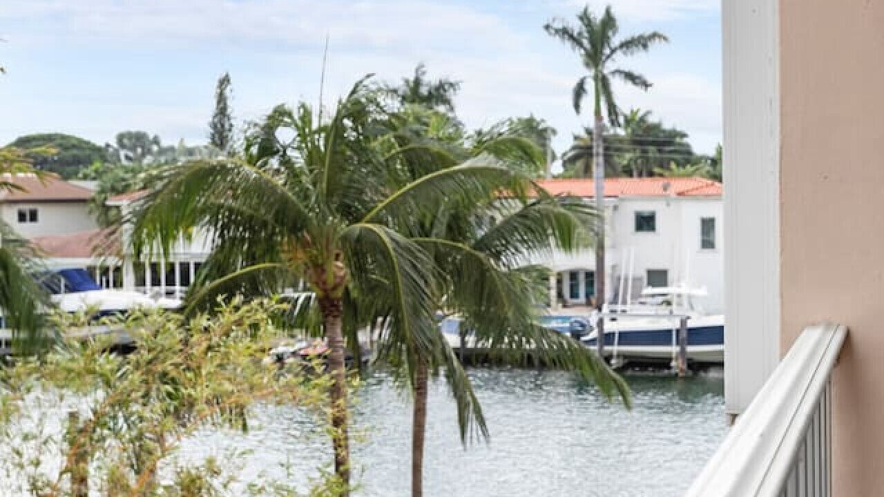 Photo of Outdoor in Bay Harbor Islands