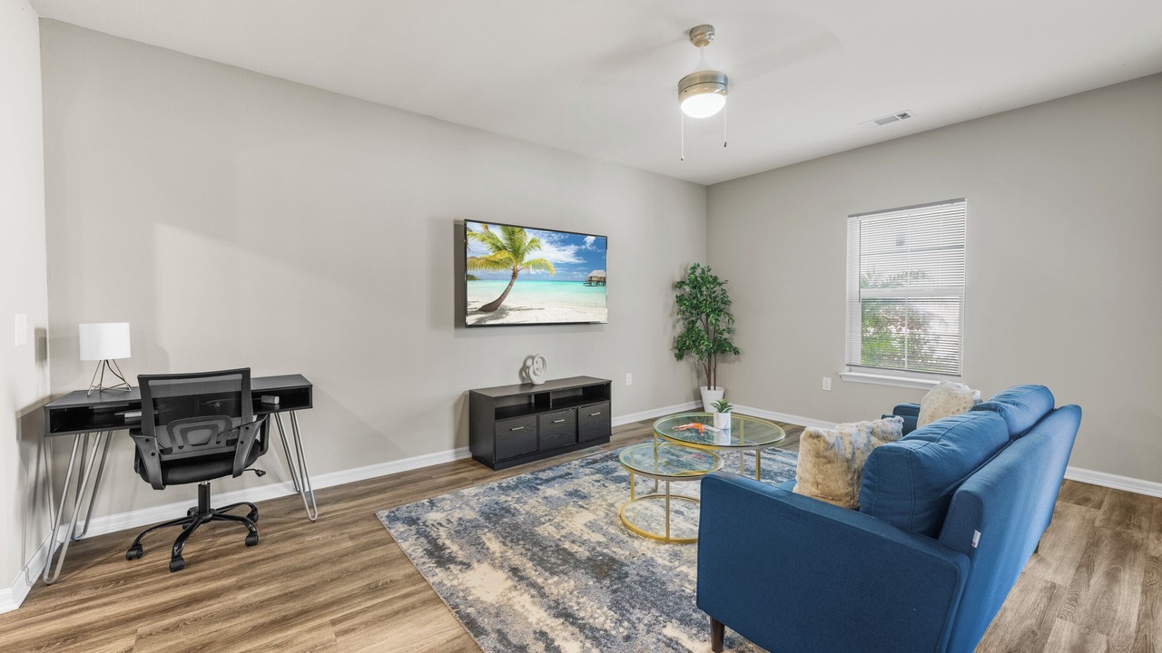 Photo of Livingroom in Interchange Square
