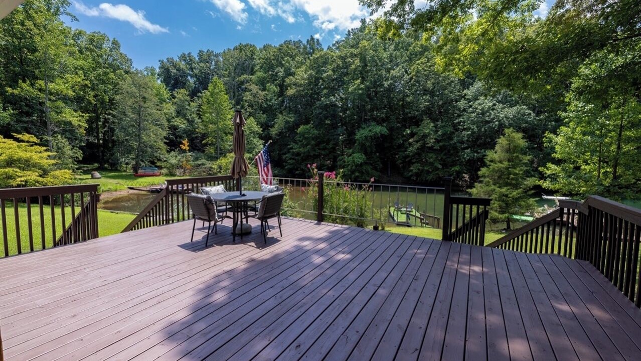 Photo of Outdoor in Seneca