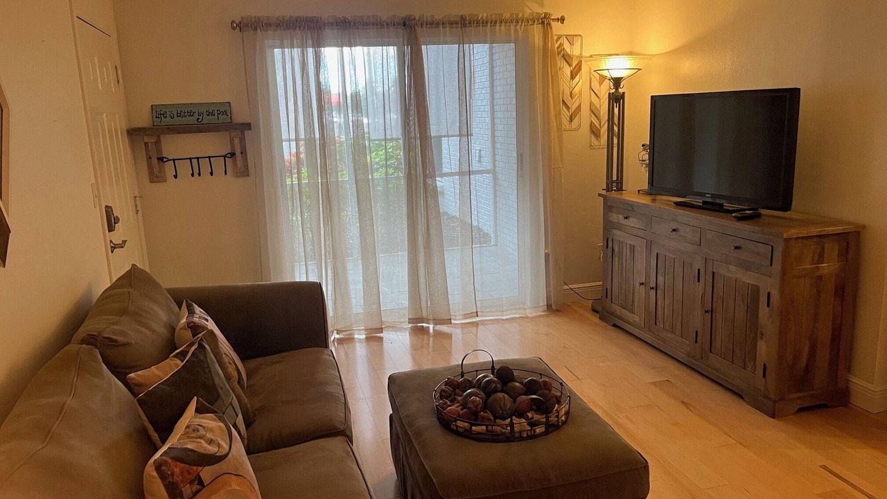 Photo of Livingroom in Coquina Sands