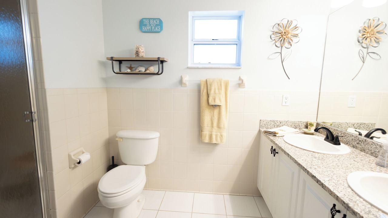 Photo of Bathroom in Coquina Sands