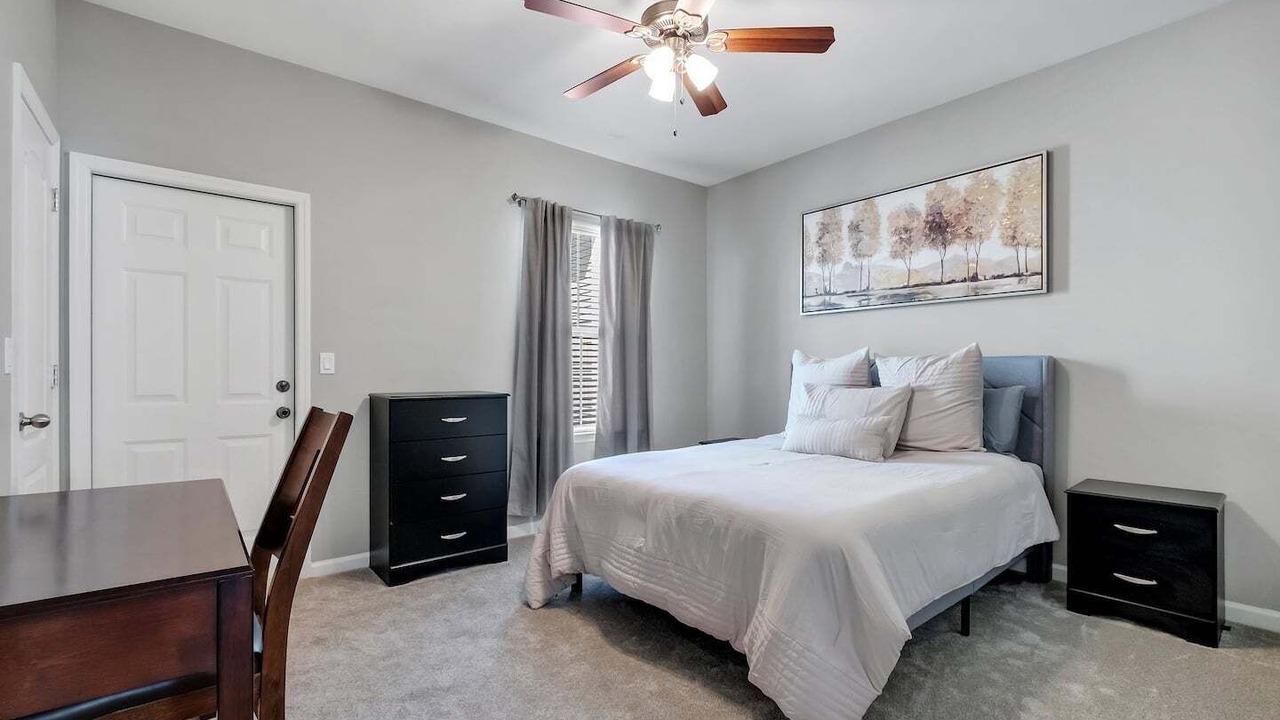 Photo of Bedroom in Tallahassee