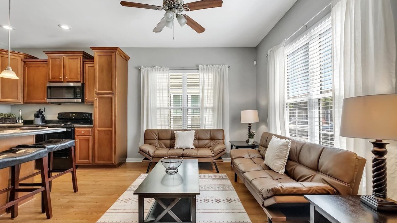 Photo of Livingroom in Tallahassee