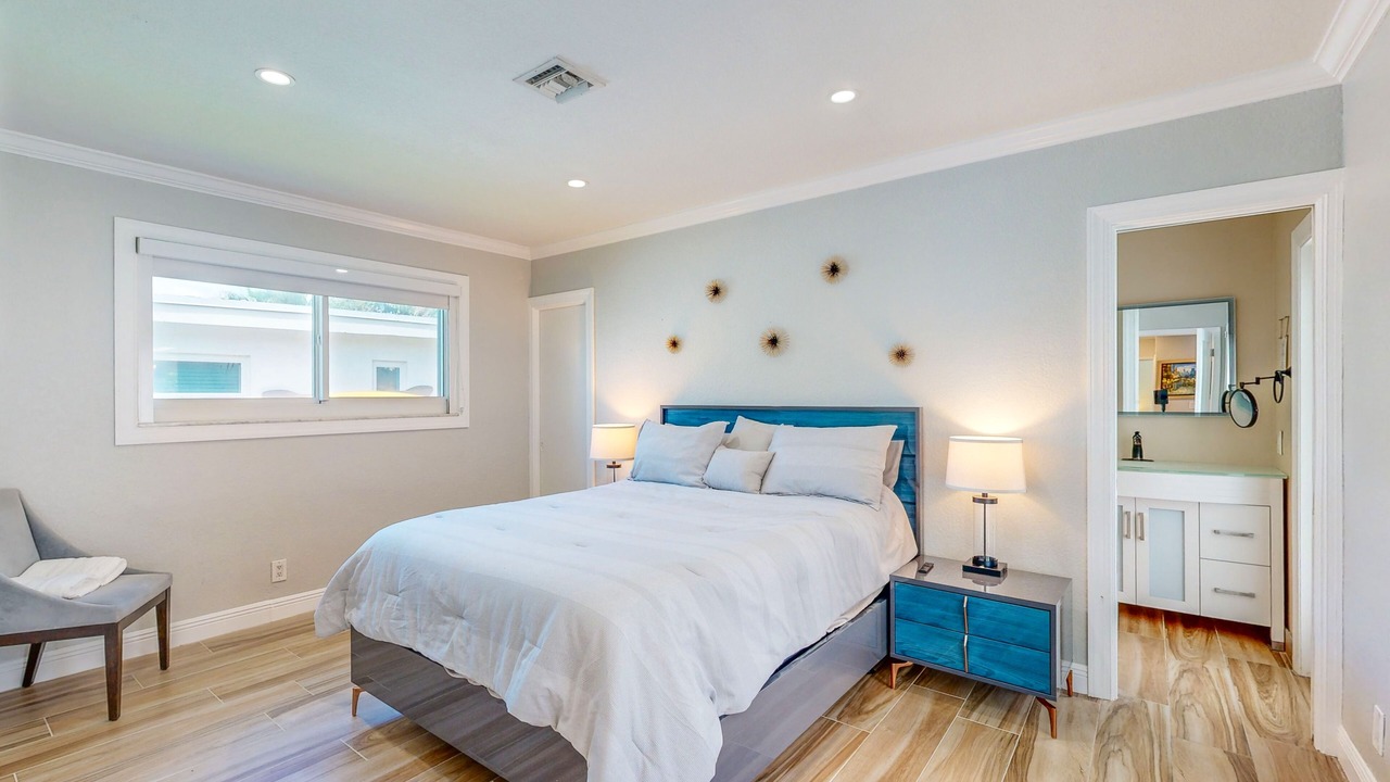 Photo of Bedroom in Nautilus Isle