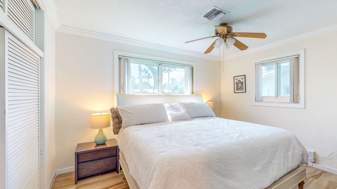 Photo of Bedroom in Nautilus Isle