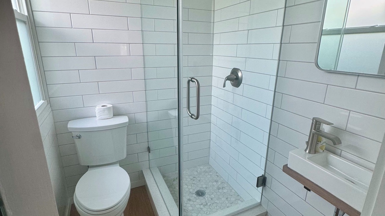 Photo of Bathroom in Bay Towne