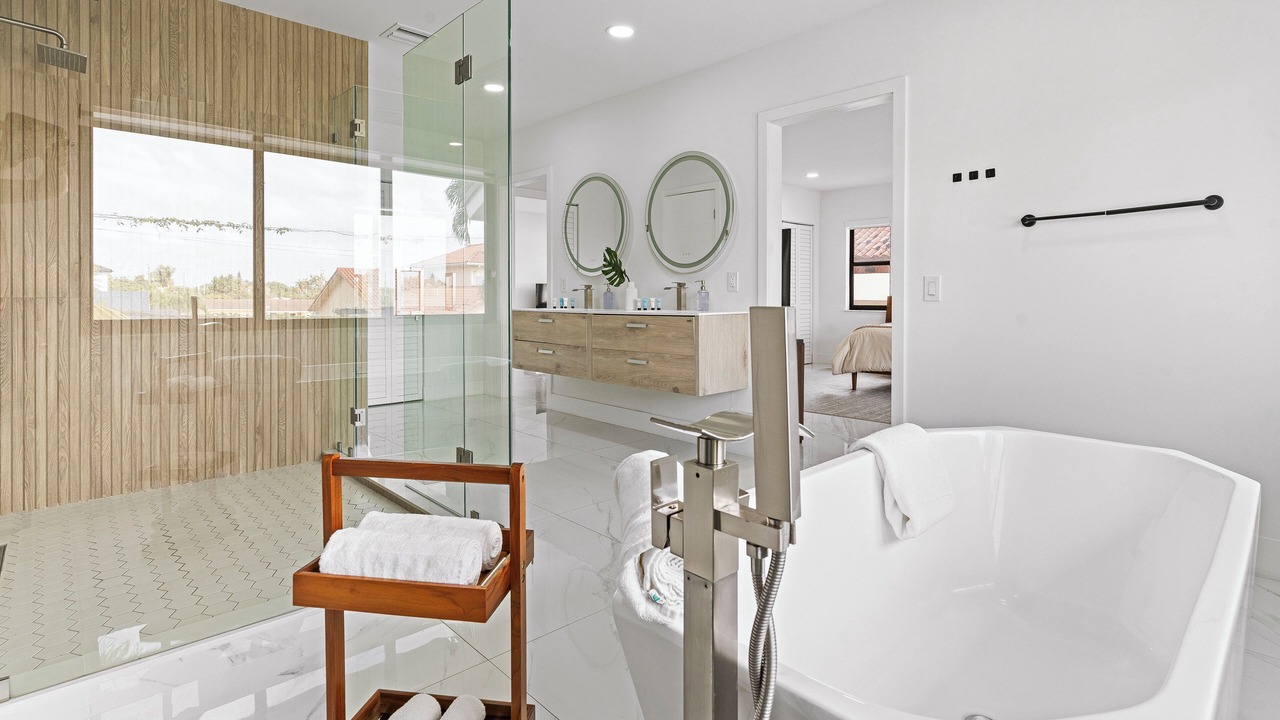 Photo of Bathroom in Olympia Heights