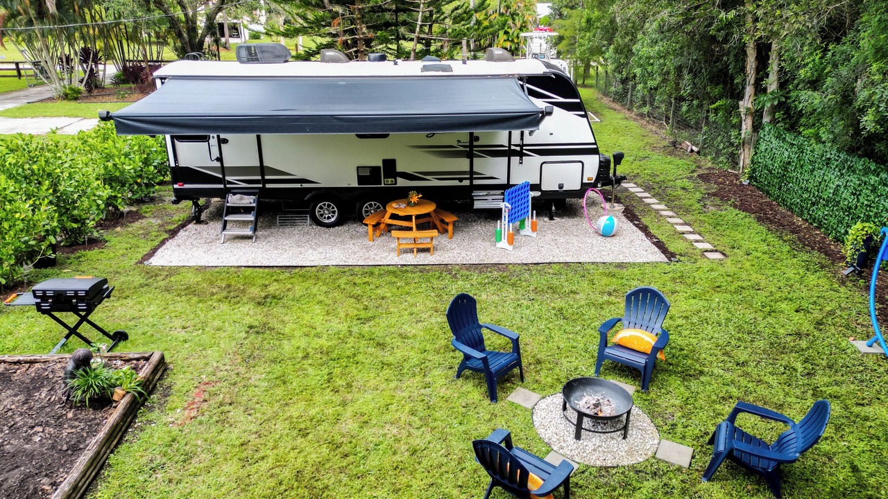 Photo of Outdoor in Jupiter Farms