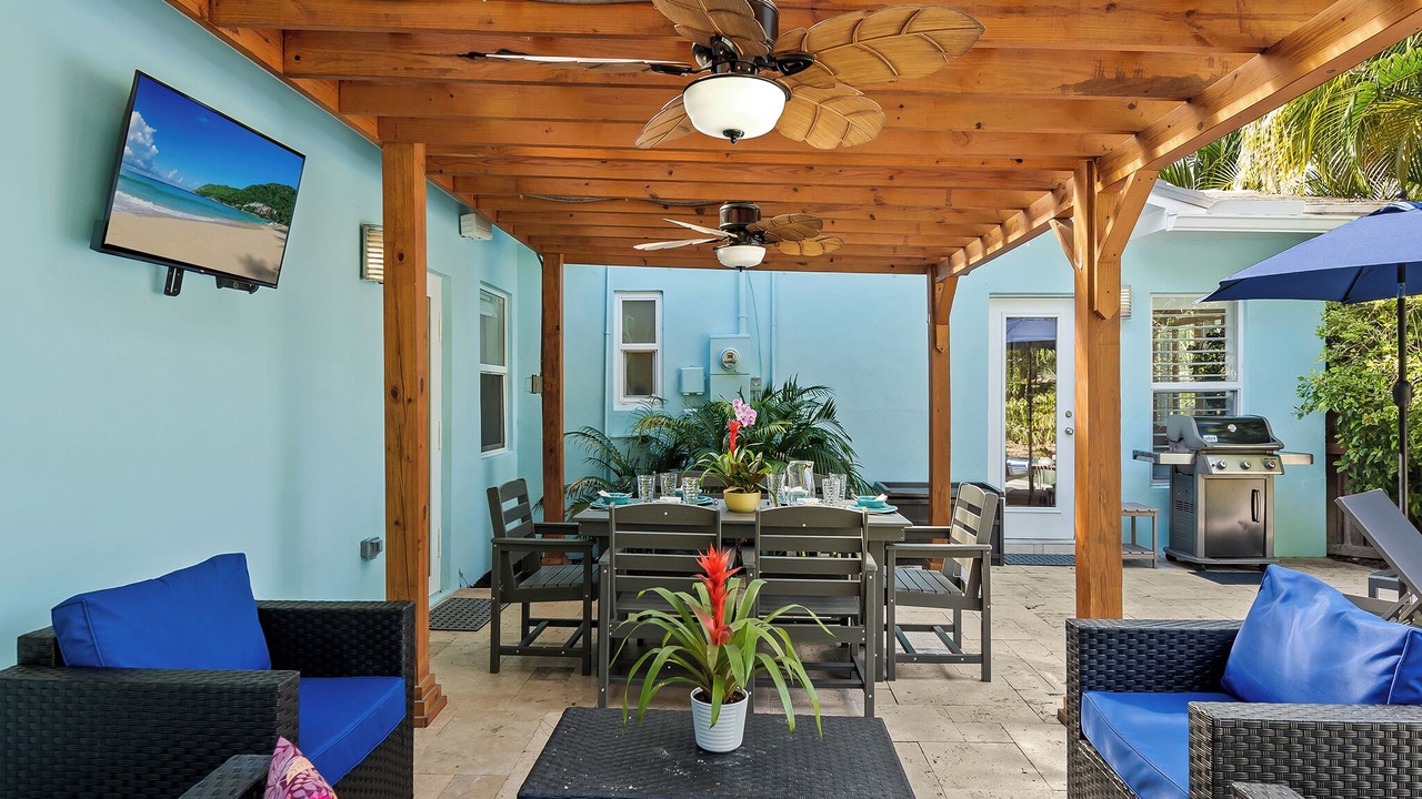 Photo of Outdoor in Poinsettia Heights