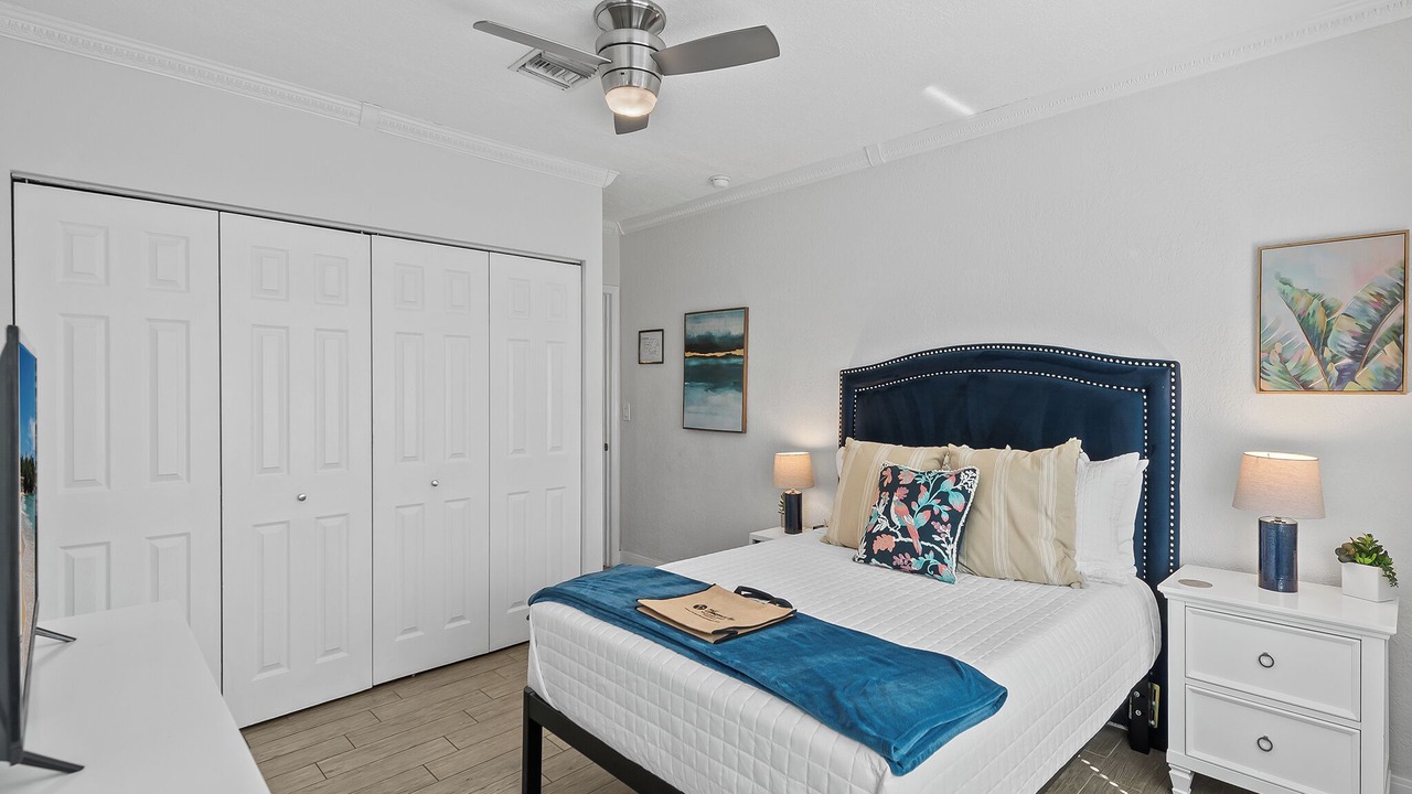Photo of Bedroom in Poinsettia Heights