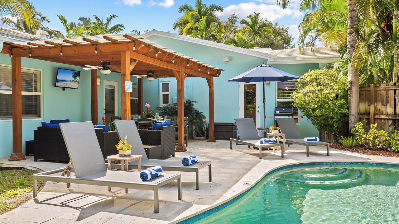 Photo of Outdoor in Poinsettia Heights