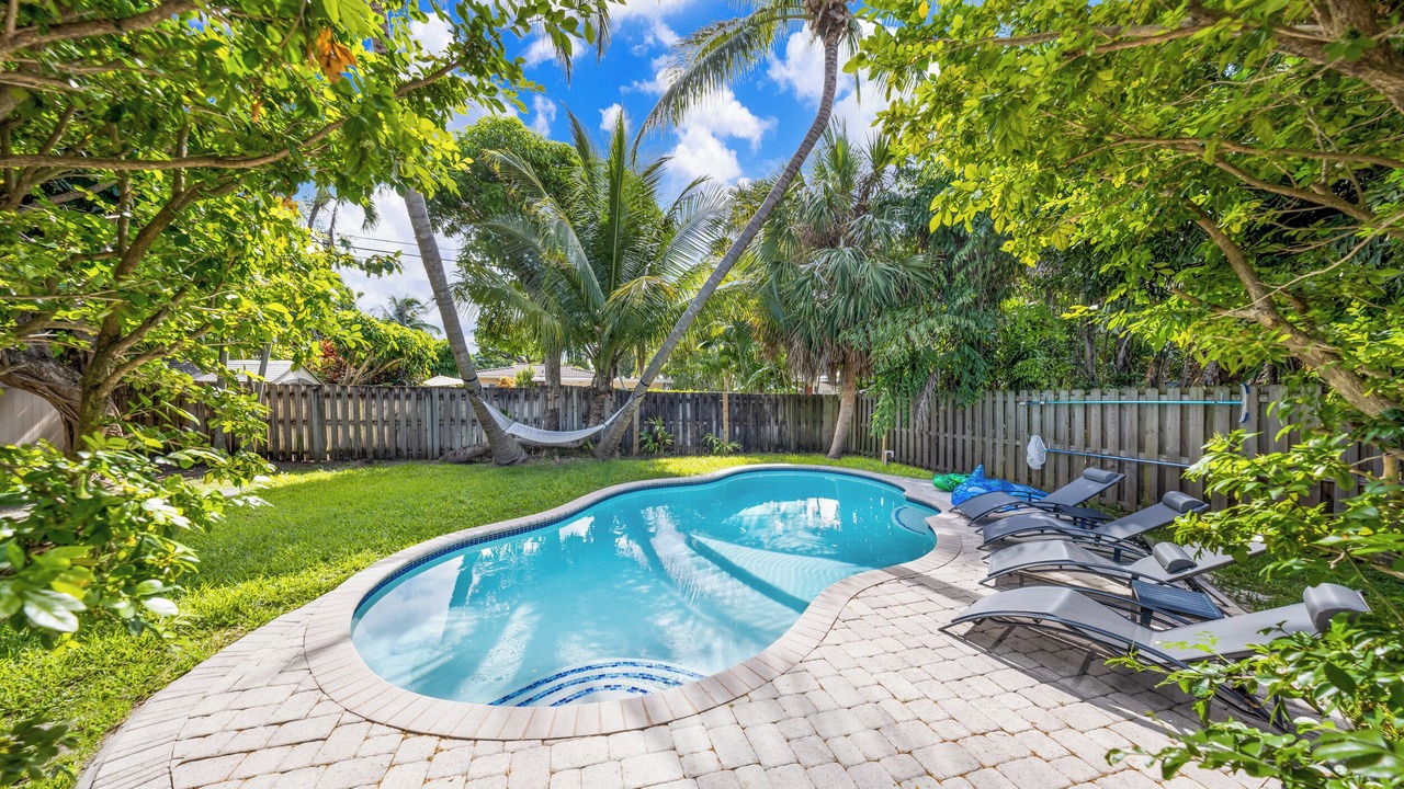 Photo of Outdoor in Poinsettia Heights