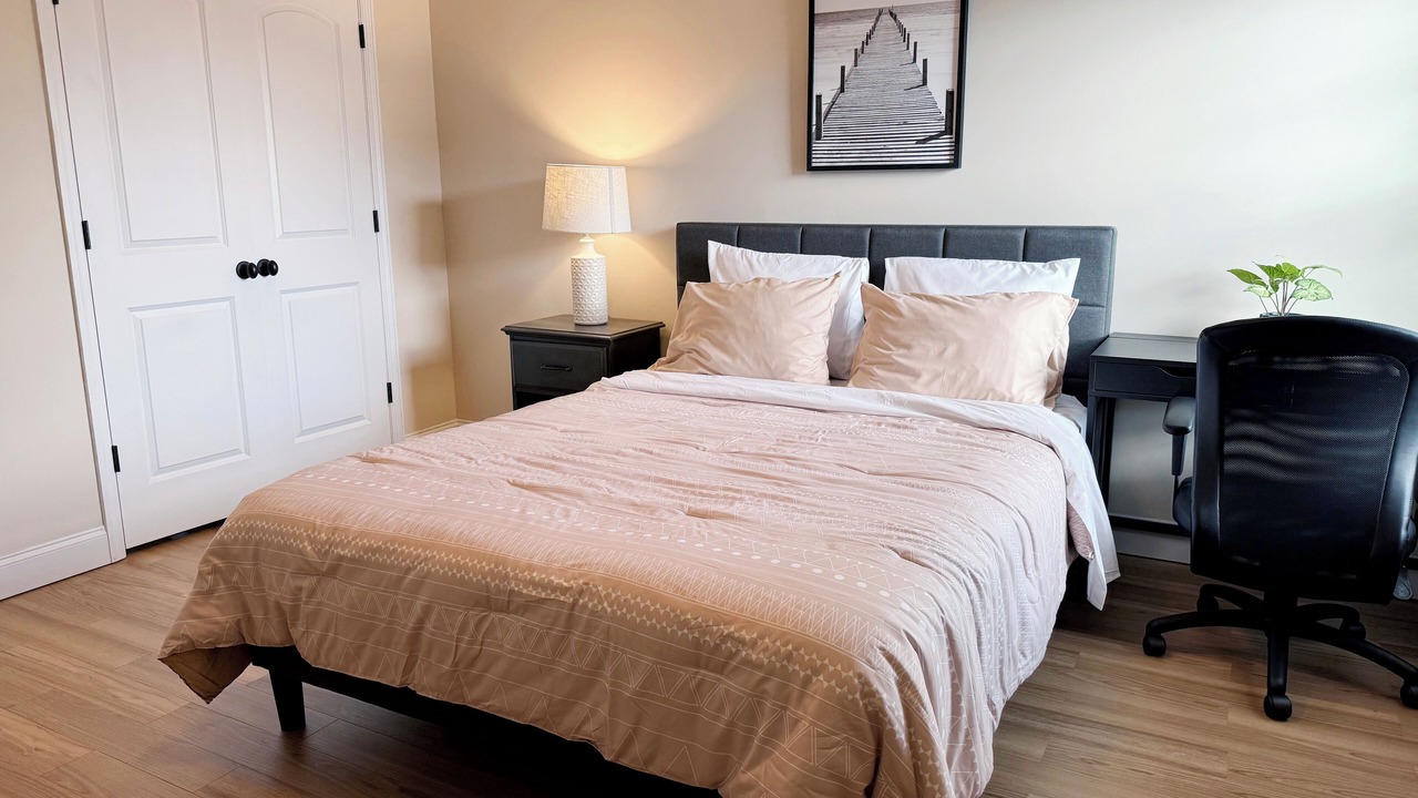 Photo of Bedroom in Martinez