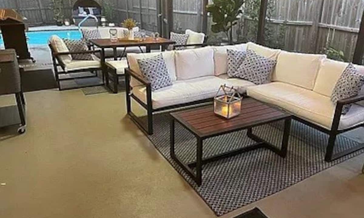 Photo of Outdoor in Pinebrook Estates