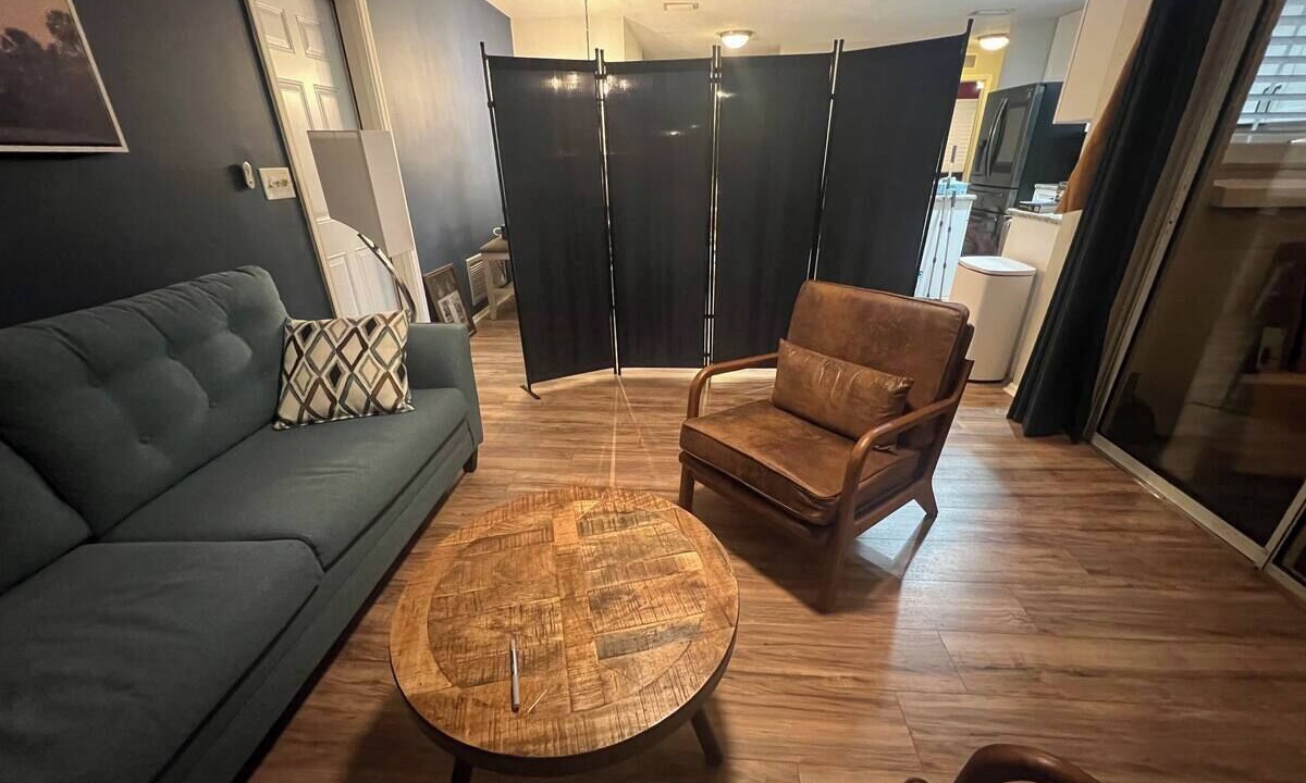 Photo of Livingroom in Pinebrook Estates