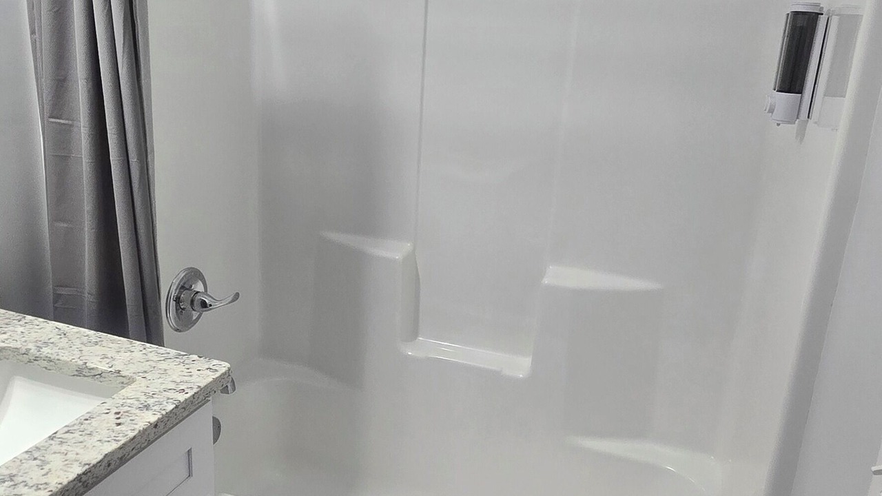 Photo of Bathroom in Cottonwood