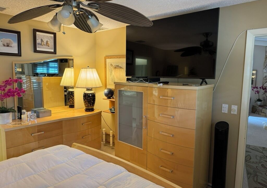 Photo of Bedroom in Bayou Oaks