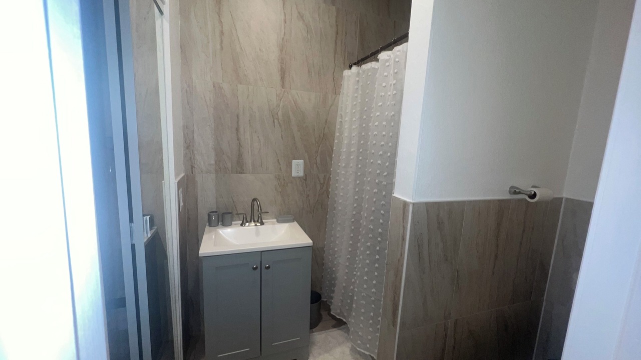Photo of Bathroom in Survey Creek