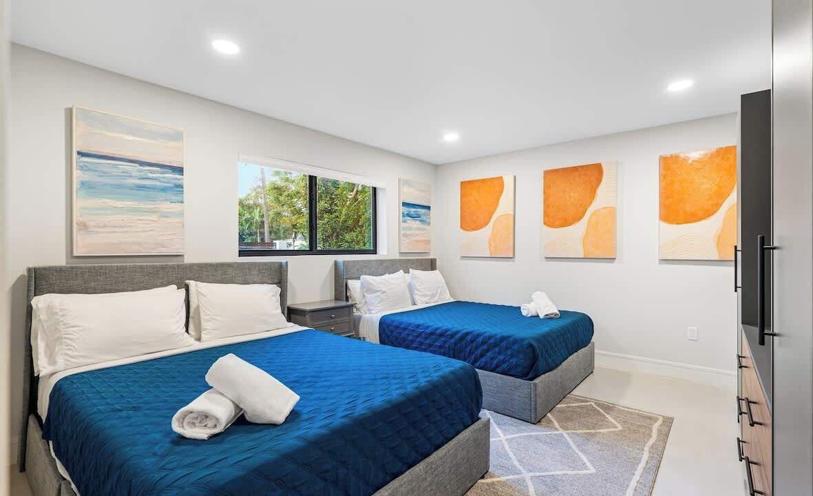 Photo of Bedroom in Golden Glades