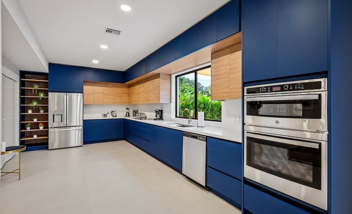 Photo of Kitchen in Golden Glades