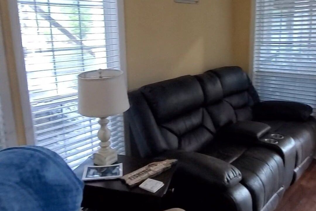 Photo of Livingroom in Mount Pleasant