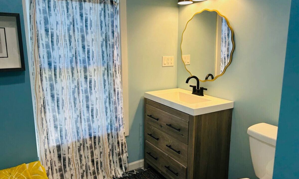 Photo of Bathroom in Port Orange