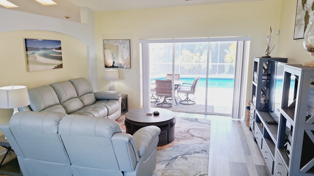 Photo of Livingroom in Sebastian Highlands
