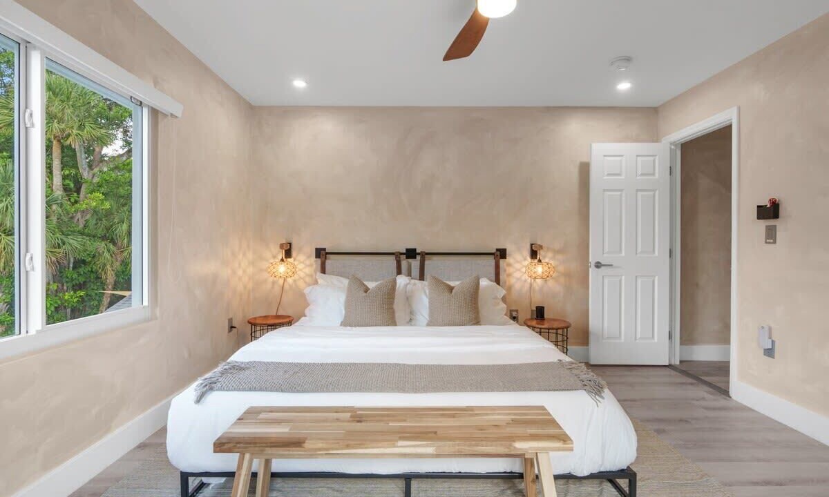 Photo of Bedroom in Edgewood
