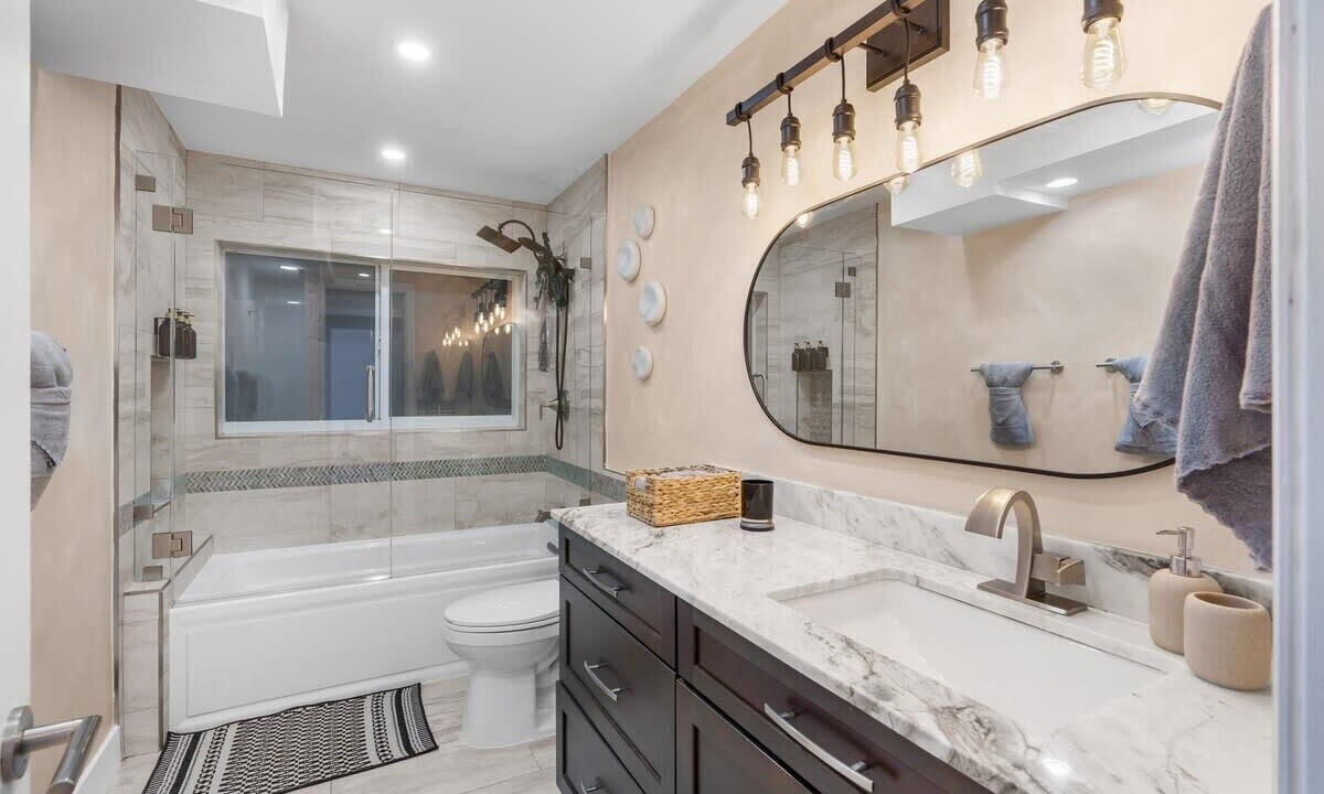 Photo of Bathroom in Edgewood