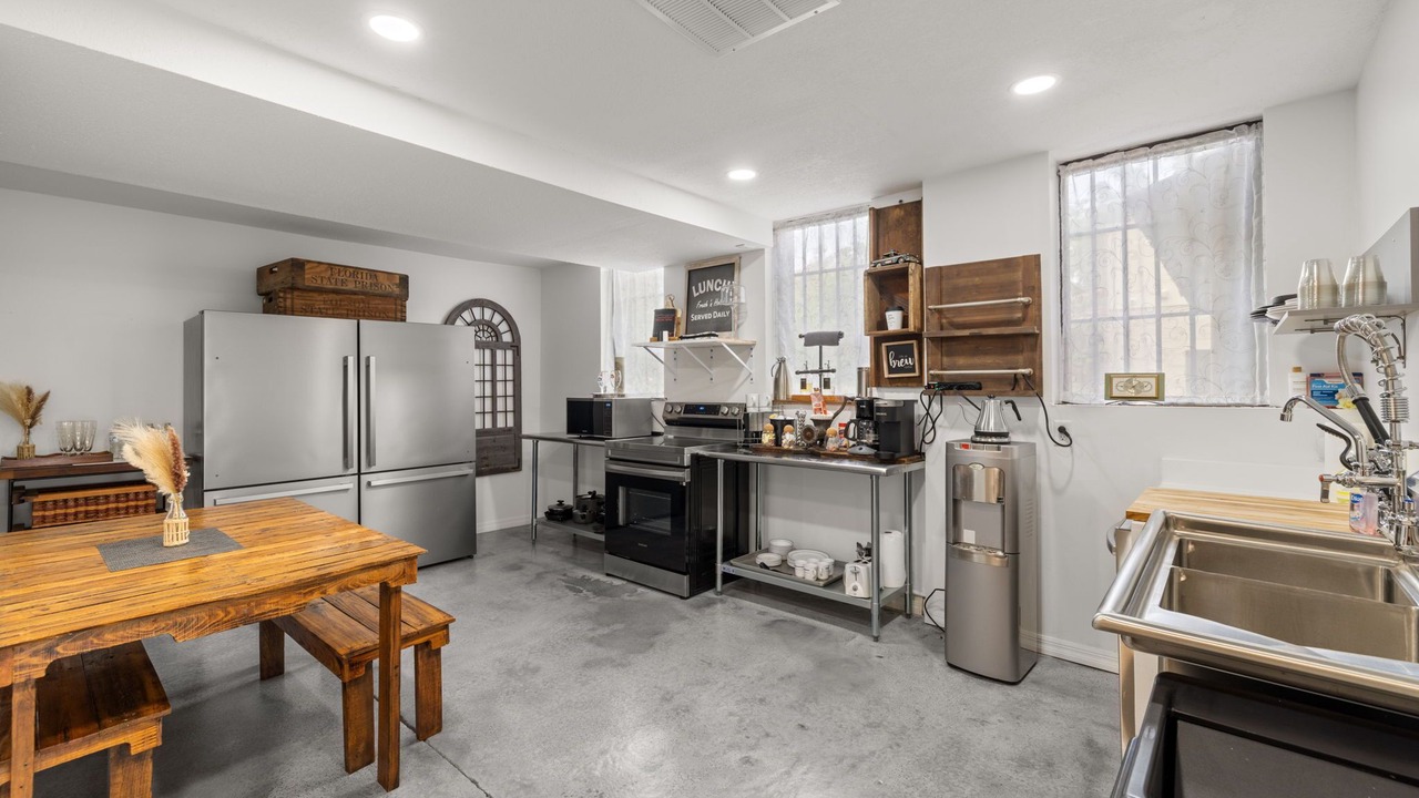 Photo of Kitchen in Dade City