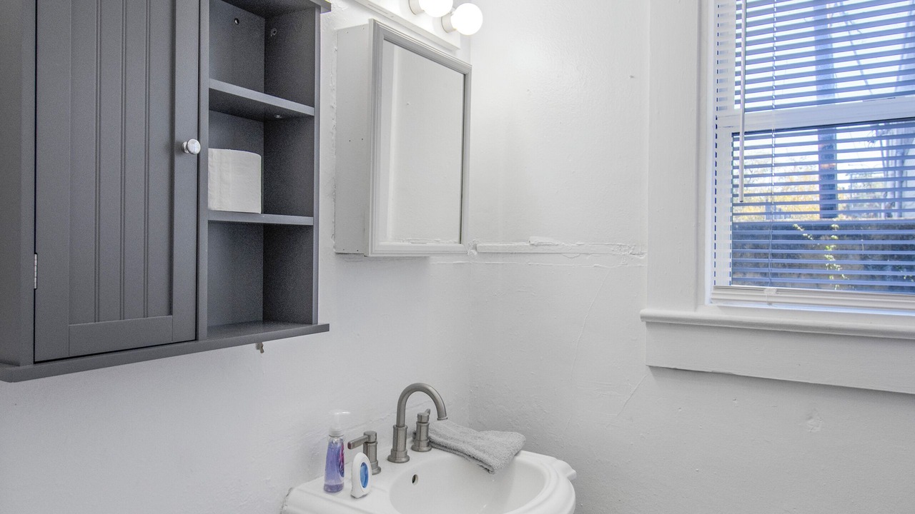 Photo of Bathroom in University Heights