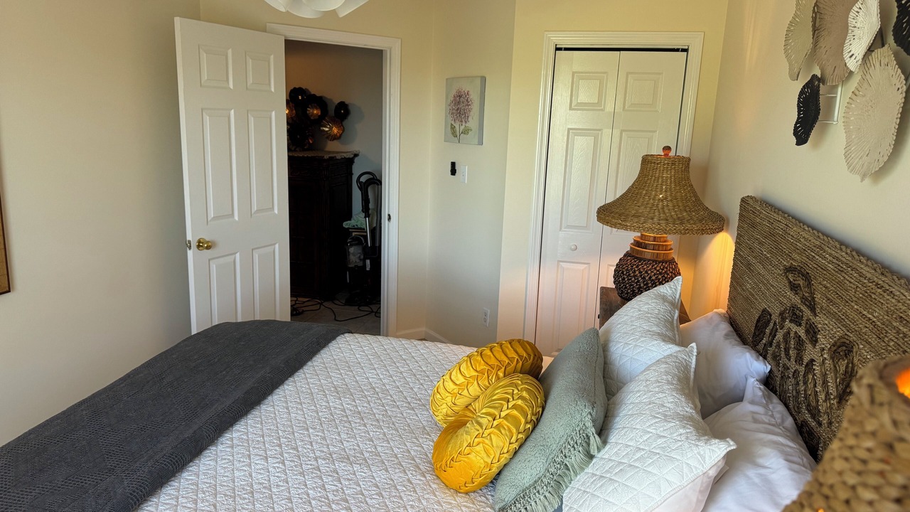 Photo of Bedroom in Big Pine Key