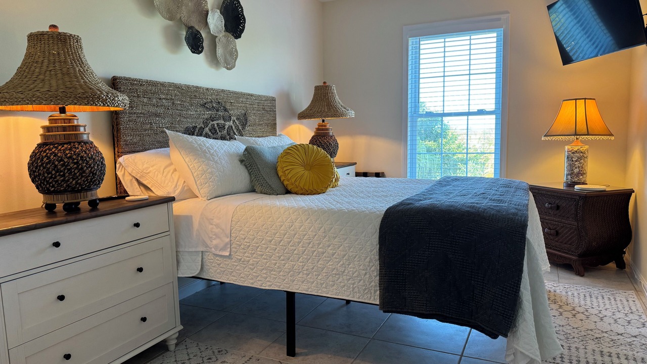 Photo of Bedroom in Big Pine Key