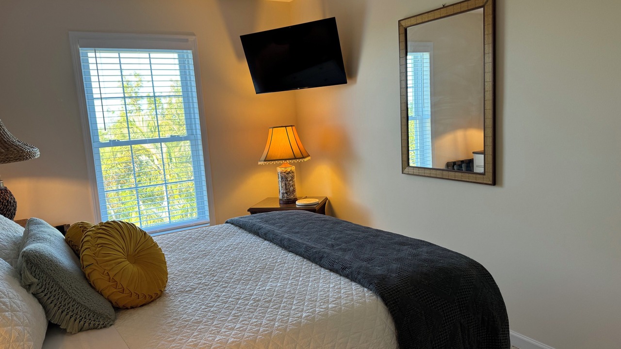 Photo of Bedroom in Big Pine Key
