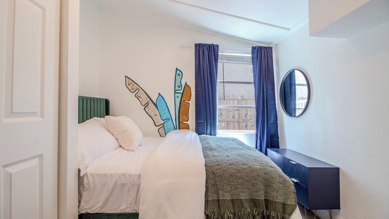 Photo of Bedroom in Harbordale