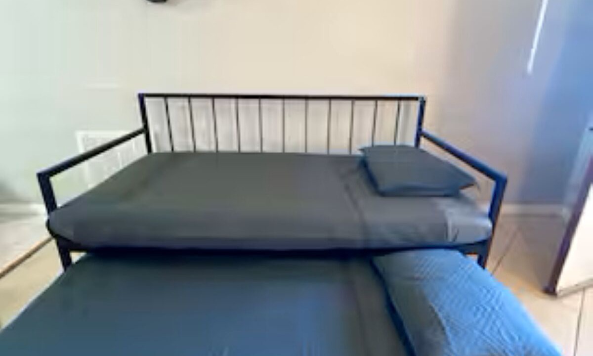 Photo of Bedroom in South Pinellas Community Council