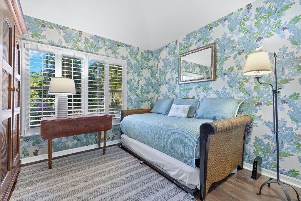 Photo of Bedroom in Iona