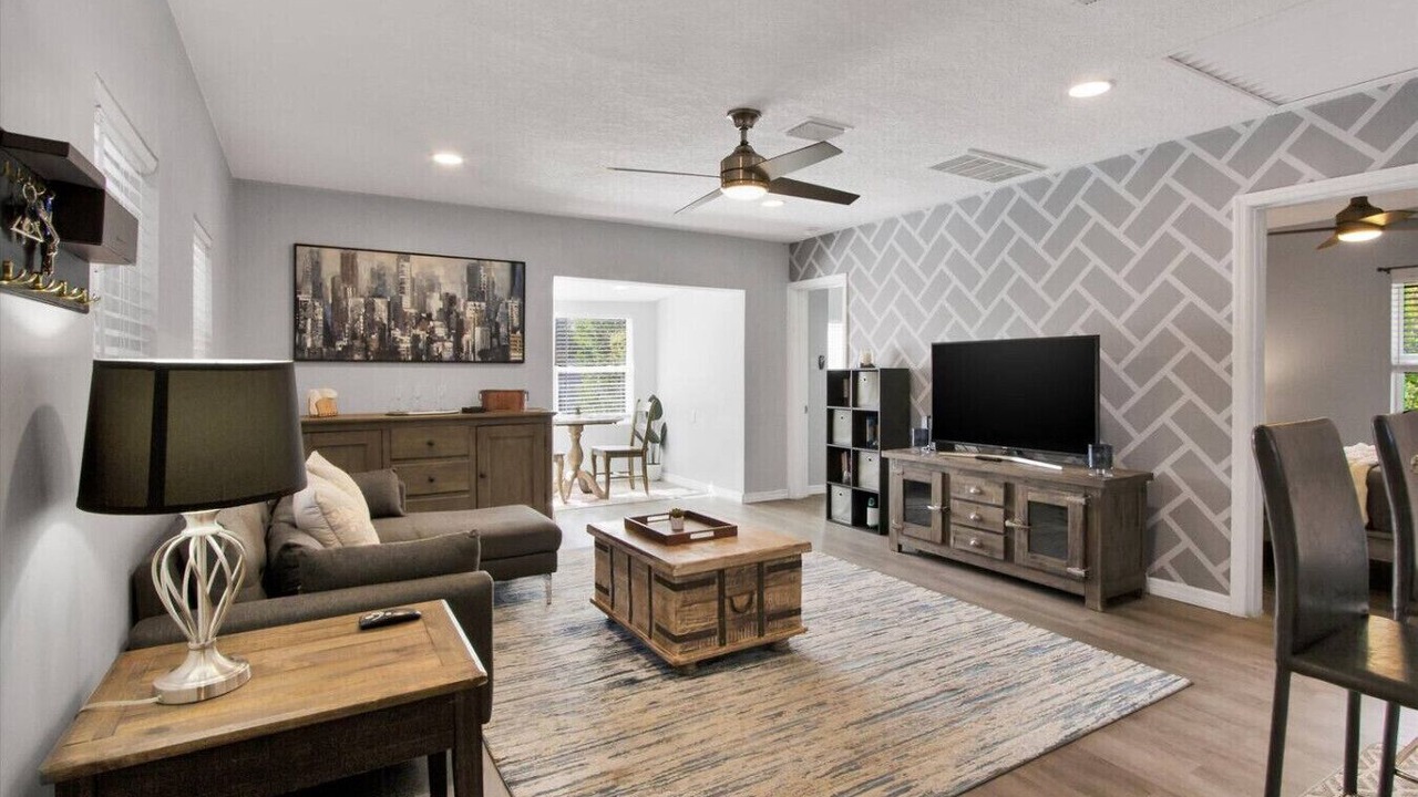Photo of Livingroom in Seminole Heights