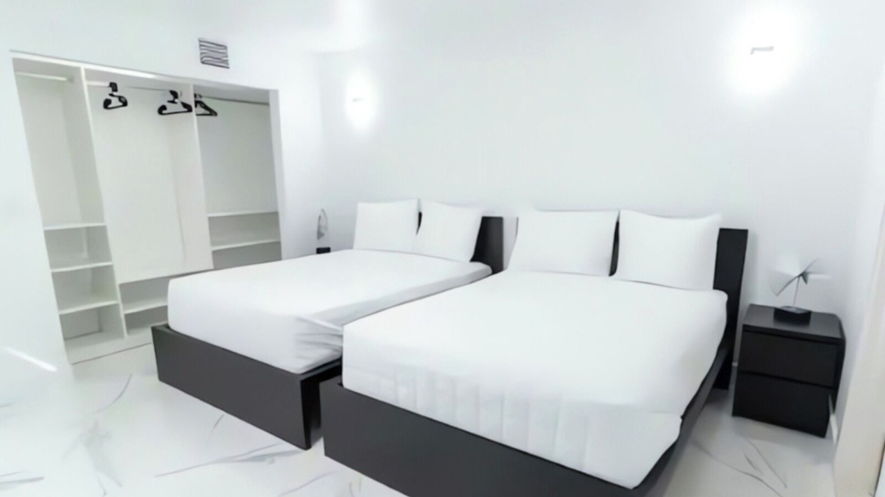 Photo of Bedroom in Ludlam