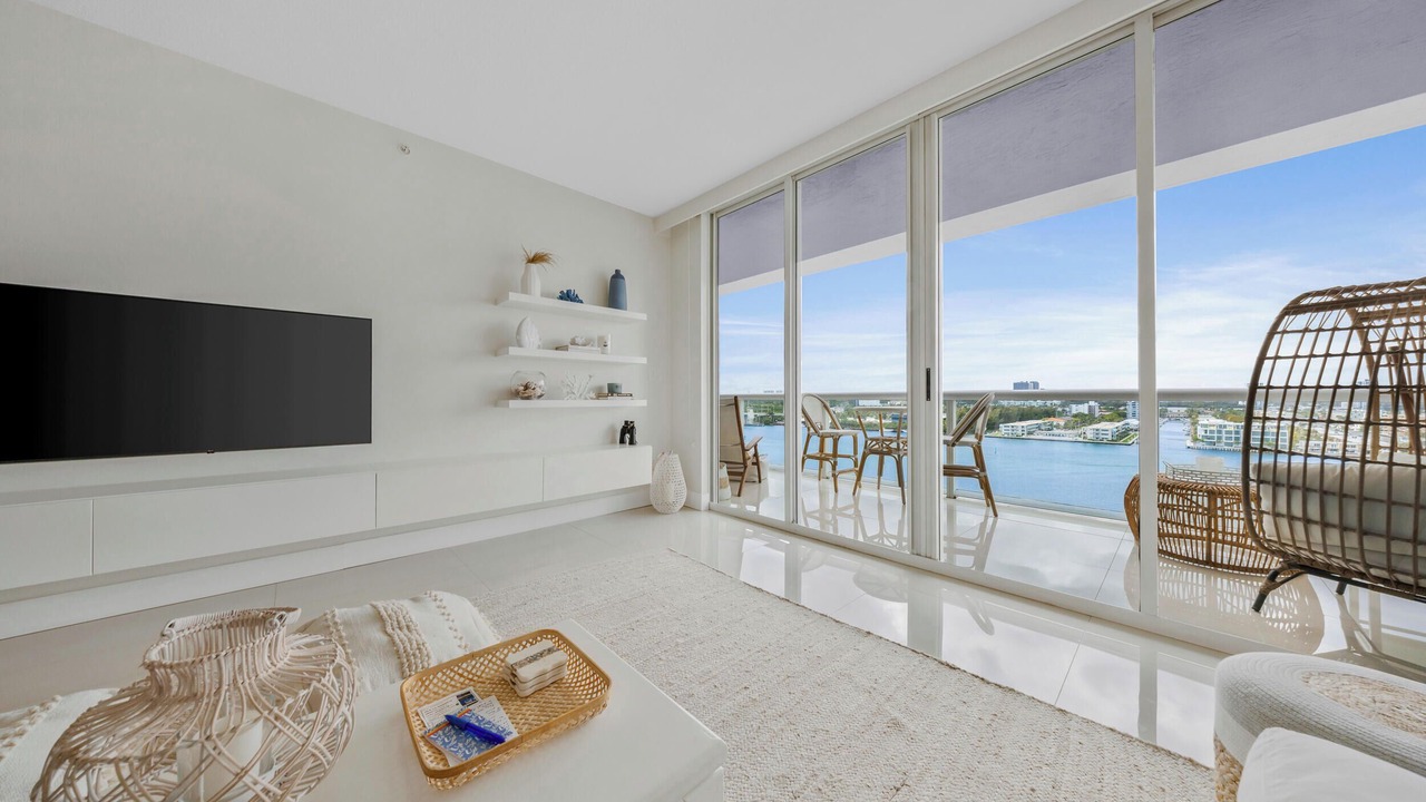 Photo of Livingroom in Sunny Isles Beach