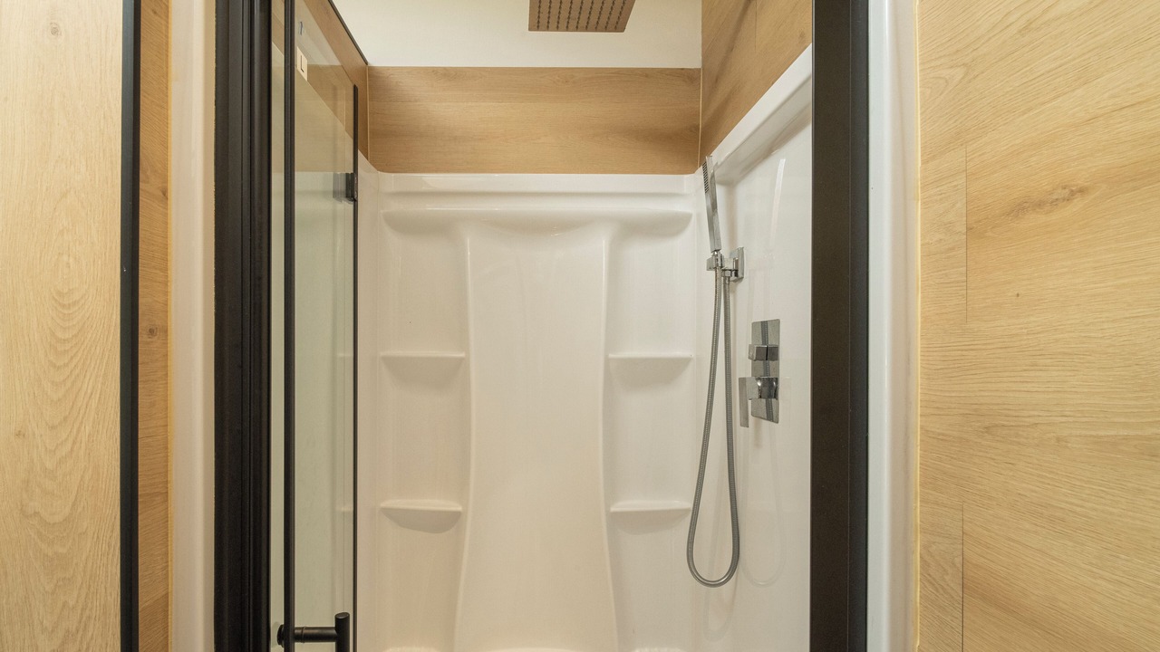 Photo of Bathroom in Golden Glades
