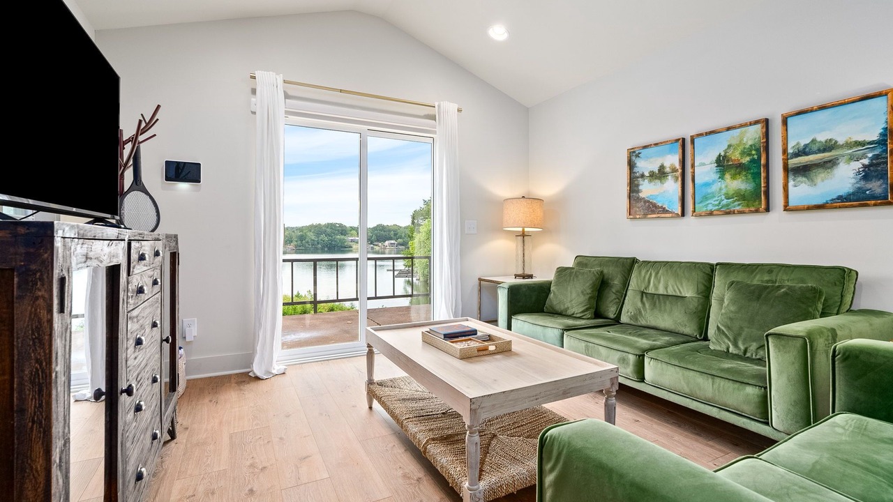Photo of Bedroom in Alexander City